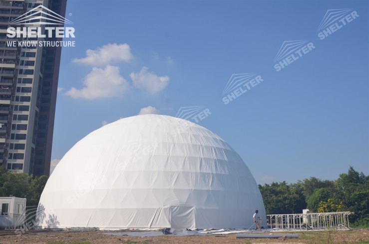 30m dome in 15m top height